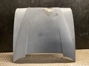 Mercedes-Benz W110 200D 1965 Capot moteur