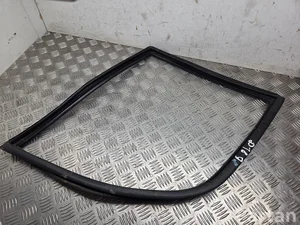 Iveco 105801901050 DAILY VI Box 2023 Channel sealing Left Front
