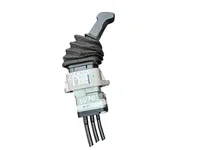 Gebrauchtes Original Mercedes-Benz Trucks A0044304081 ANTOS 2015 Feststellbremsschalter