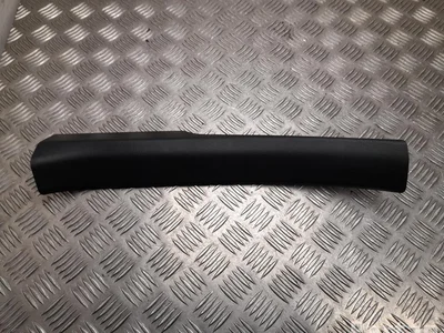 Lexus 67918-33160 / 6791833160 ES VII XZ10 2024 Bordure de seuil de porte - Image 1