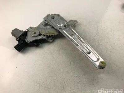 Toyota 701300 AVENSIS (_T25_) 2006 Moteur d'essuie-glace - Image 1