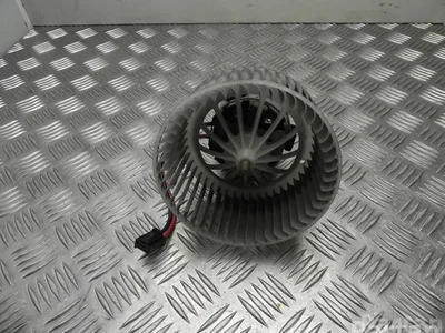BMW R8705 5 (F10) 2016 Ventilateur d'intérieur - Image 1