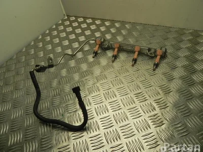 Toyota 23250-37040 / 2325037040 RAV 4 IV (_A4_) 2013 Distribution de carburant - Image 1