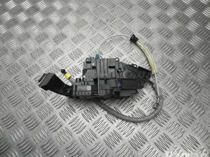 Mercedes-Benz A 099 730 22 35 / A0997302235 S-CLASS (W222, V222, X222) 2014 Serrure de porte Right Rear