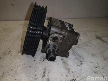 VOLVO 30741790 V70 II (SW) 2006 Power Steering Pump