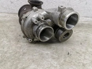 Mercedes-Benz A1770900080 C-CLASS (W205) 2018 Turbocompresseur