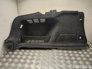 BMW 9871065 i4 (G26) 2024 Poszycie bagażnika z lewej