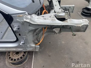 Tesla MODEL S 2014 Body quarter Right Front