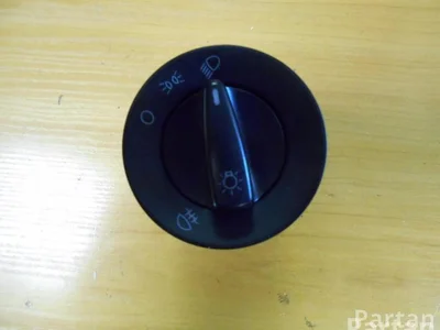 Škoda 3B0 941 531 B / 3B0941531B FABIA II (542) 2011 Interrupteur de lumière - Image 1