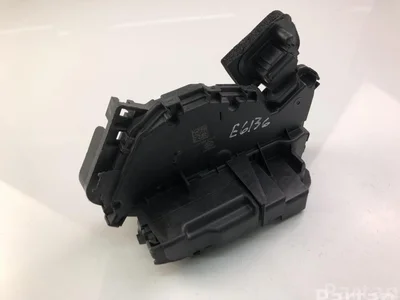 Seat A5D5TA839015D ATECA (KH7) 2017 Durų užraktas - Nuotrauka 1