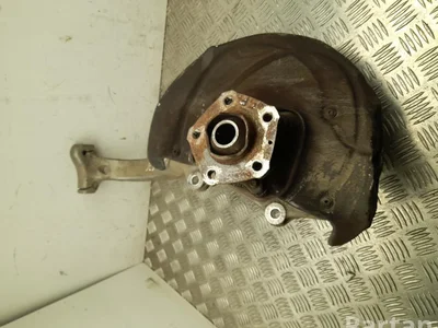 Volkswagen 4M0 407 560 / 4M0407560 Touareg III CR 2019 Logement de roulement de roue Right Front - Image 1