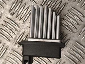 Audi at10664, 4B0820521 A6 Avant (4F5, C6) 2011 Resistor