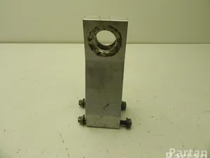 Mercedes-Benz A 222 626 13 31 / A2226261331 S-CLASS (W222, V222, X222) 2015 Support