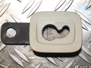 Volvo 30715667 XC60 2010 Support pour la garniture