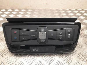 Nissan 275006WK7A LEAF (ZE1) 2024 Contrôle automatique de la climatisation