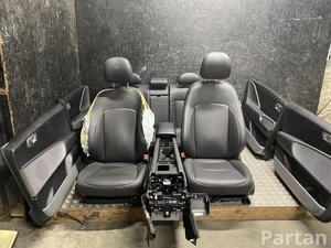 Hyundai IONIQ 6 2024 Sėdynių komplektas Durų panelė Porankis