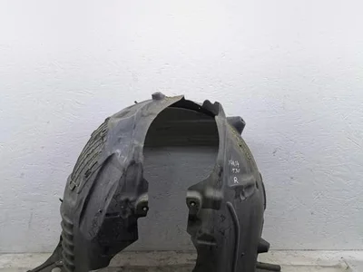 Mercedes-Benz A2056912800 C-CLASS (W205) 2015 Doublure d'aile Right Front - Image 1