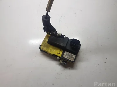 Volvo 8650545 S60 I 2003 Serrure de porte - Image 1