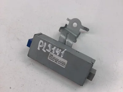 Toyota 863C0-02040 / 863C002040 COROLLA (E210) Estate 2021 Amplificador de TV - Imagen 1