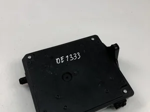 Renault 284B10424R MEGANE III Hatchback (BZ0_) 2012 Unidad de control de carrocería BCM FEM SAM BSI