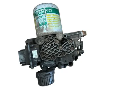 Mercedes-Benz Trucks A0014460164 ATEGO 3 2014 Air dryer - Image 1