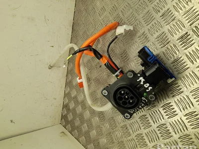 Toyota RAV 4 V 2022 Įkrovimo kabelis - Nuotrauka 1