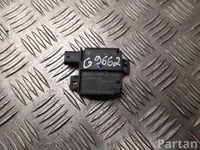 BMW 5 B3F B56 / 5B3FB56 5 G60 2024 Valdymo blokas bagažinės dangčio