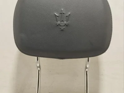 Maserati QUATTROPORTE VI 2014 Appuie-tête - Image 1