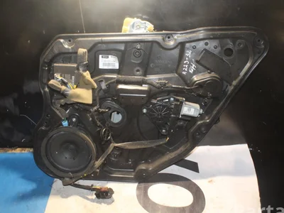 Volvo 30784313 S60 II 2016 Moteur de lève-vitre Right Rear - Image 1