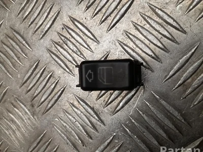 Mercedes-Benz 1408212951 S-CLASS Coupe (C140) 1994 Bouton de lève-vitre - Image 1