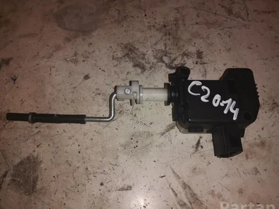 Volvo S40 II (MS) 2006 Verrouillage du bouchon du réservoir - Image 1