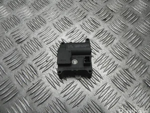 Mitsubishi MR910476 SPACE STAR MPV (DG_A) 2001 Moteur de réglage pour volet de régulation