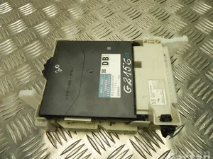 Toyota 89221-0D470 / 892210D470 YARIS (_P13_) 2012 Unité de commande de carrosserie BCM FEM SAM BSI