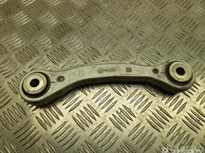 Maserati 067003724 GHIBLI (M157) 2020 Arrière levier de suspension incurvé right side - Image 1