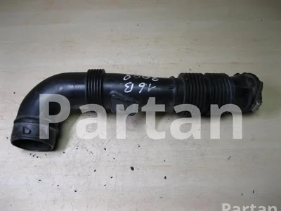 Peugeot 9656237580 3008 2011 Prise d'air / Conduit d'air d'admission - Image 1