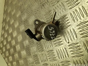 Volkswagen 05E 127 027 D / 05E127027D Golf VIII Variant CG5 2021 Pompe à haute pression