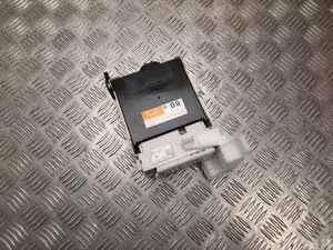 Lexus 82730-76013, 89221-76130 / 8273076013, 8922176130 CT (ZWA10_) 2018 Unités de contrôle