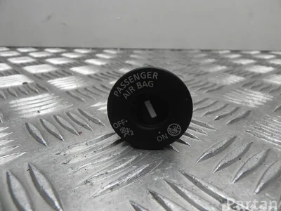 Nissan 17Z26SD QASHQAI II (J11, J11_) 2018 Serrure d'airbag - Image 1