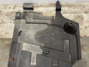 Jaguar GX73104C20BD XE (X760) 2017 Cache de protection sous moteur