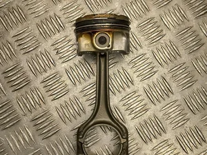 Volkswagen 04EBD PASSAT Variant (3G5) 2021 Piston