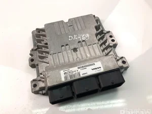 Volvo 31355669; S180134102B / 31355669, S180134102B V60 2013 Unidad de control del motor