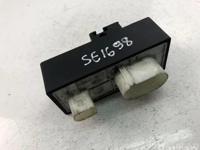 Volkswagen 1J0919506M GOLF IV (1J1) 2004 Control unit for radiator fan - Image 1