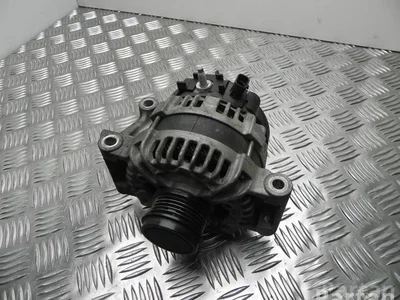 Vauxhall 13 587 308 / 13587308 ASTRA Mk VII (K) 2016 Alternateur - Image 1