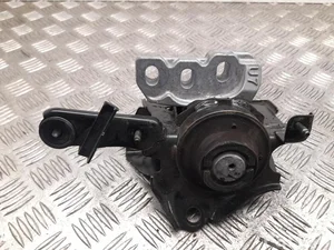 Toyota Yaris P210 2022 Support moteur