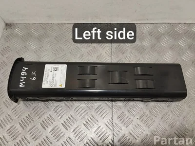 Aston Martin A2178600132 DB11 (AM5) 2019 Ochrona przed przewróceniem z lewej - Zdjęcie 1