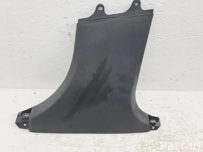 Mercedes-Benz A2056900425 C-CLASS (W205) 2015 Облицовка стойки B снизу правой сторонe - Изображение 1