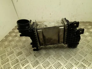 Volkswagen 04L 145 749 L / 04L145749L TRANSPORTER VI Bus (SGB, SGG, SGJ) 2017 Refroidisseur d'air comprimé intermédiaire