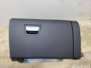 Maserati 06700192740, 670010941 GHIBLI (M157) 2015 Boîte à gants