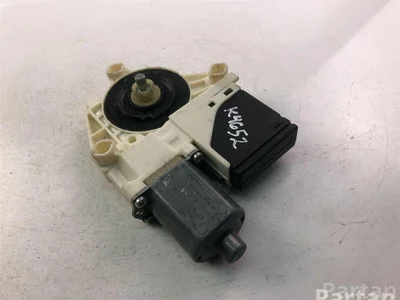 Renault 827310185R MEGANE III Hatchback (BZ0_) 2014 Motor para subida de ventanas - Imagen 1