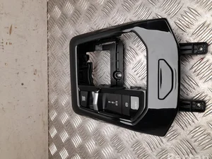 BMW 5A13175, 5A76798 5 G60 2024 Levier de vitesse